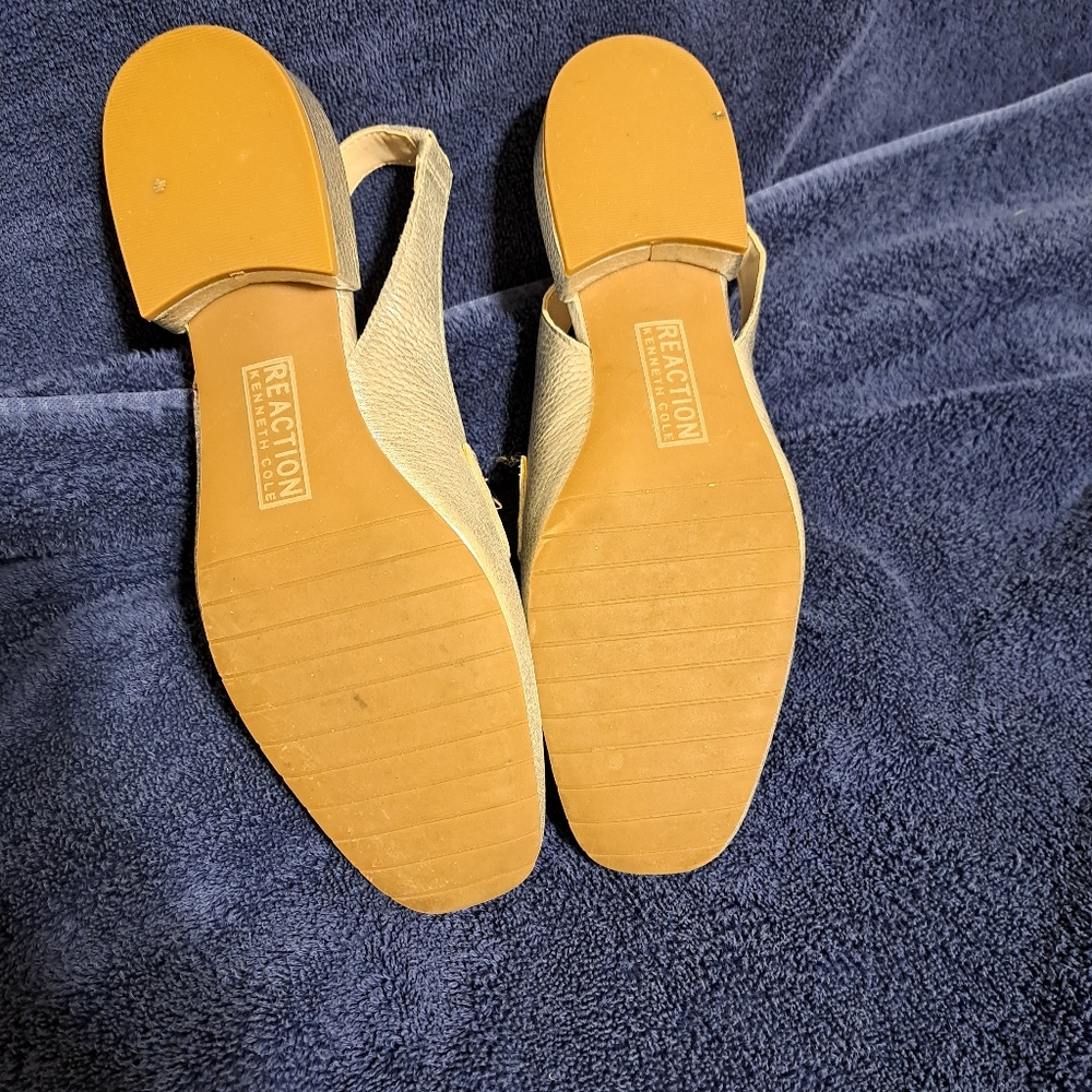 Women's silver sling back shoes